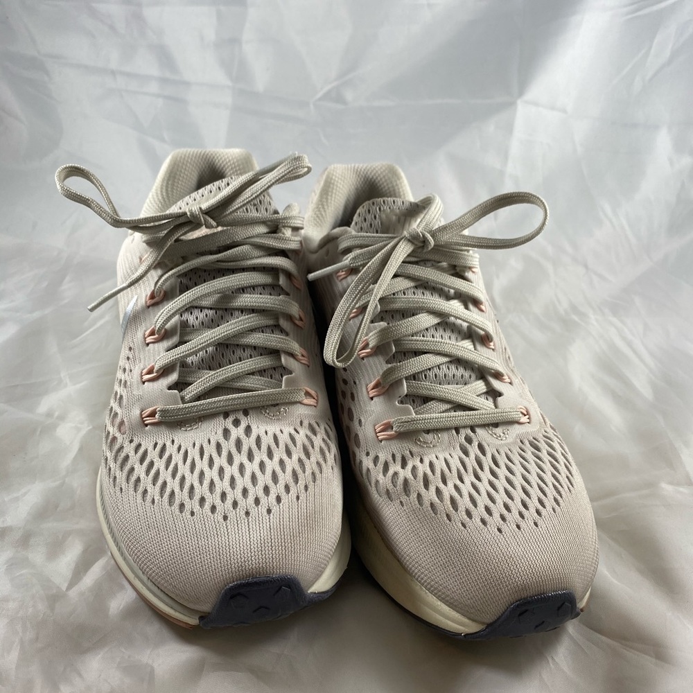 Nike air zoom Pegasus 34 size 7.5